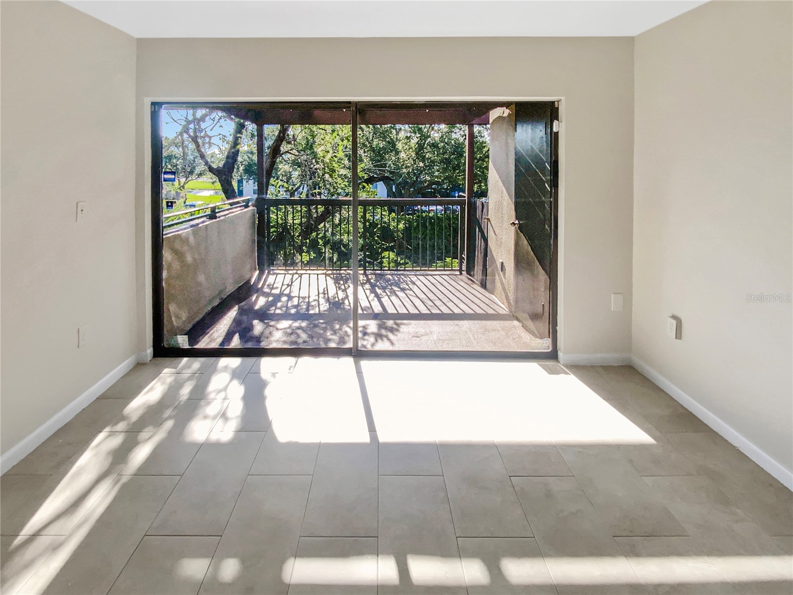 705 S Village Drive N #205 Saint Petersburg FL 33716 O6380803 image3