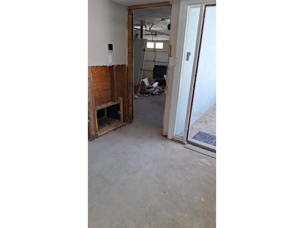 705 Shore Drive E Oldsmar FL 34677 TB8458306 image5