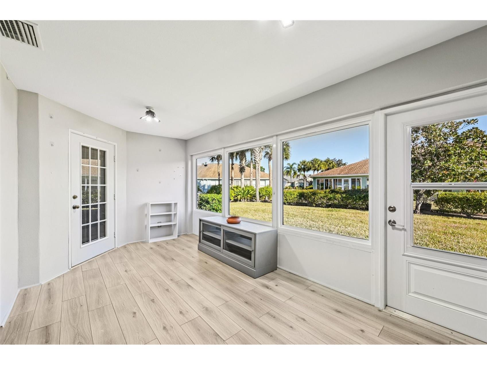 705 Tilbury Court Sun City Center FL 33573 TB8468995 image15