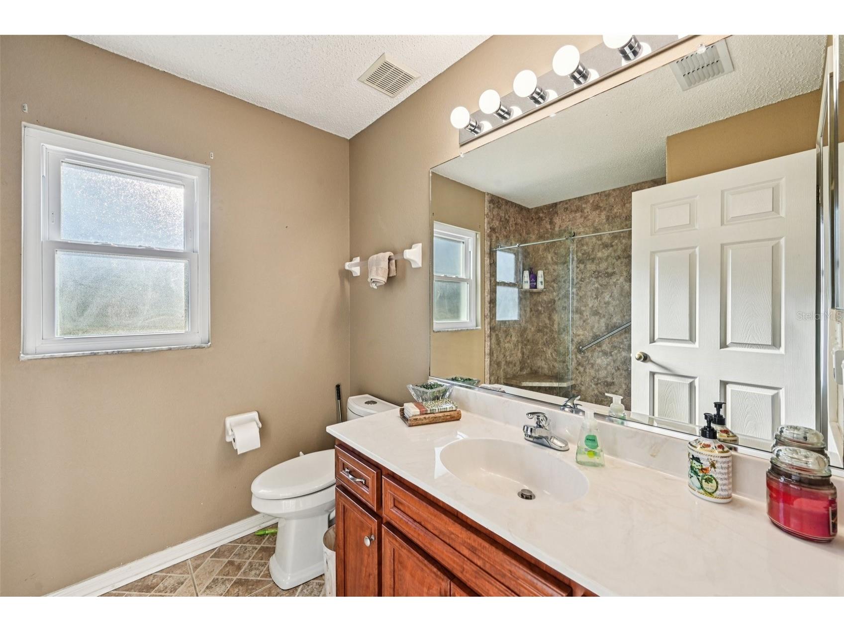 705 Tilbury Court Sun City Center FL 33573 TB8468995 image27