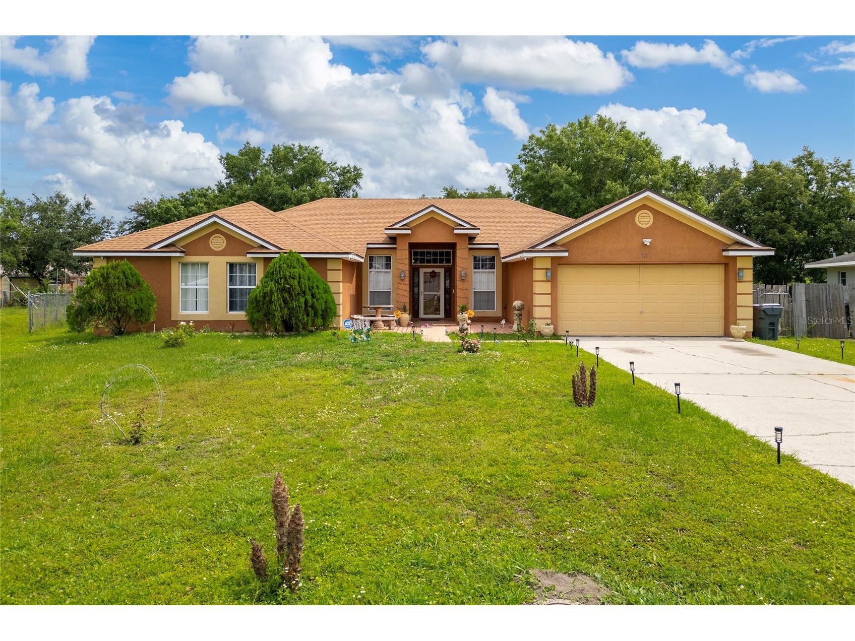 705 Waxwing Court Kissimmee FL 34759 S5149933 image1