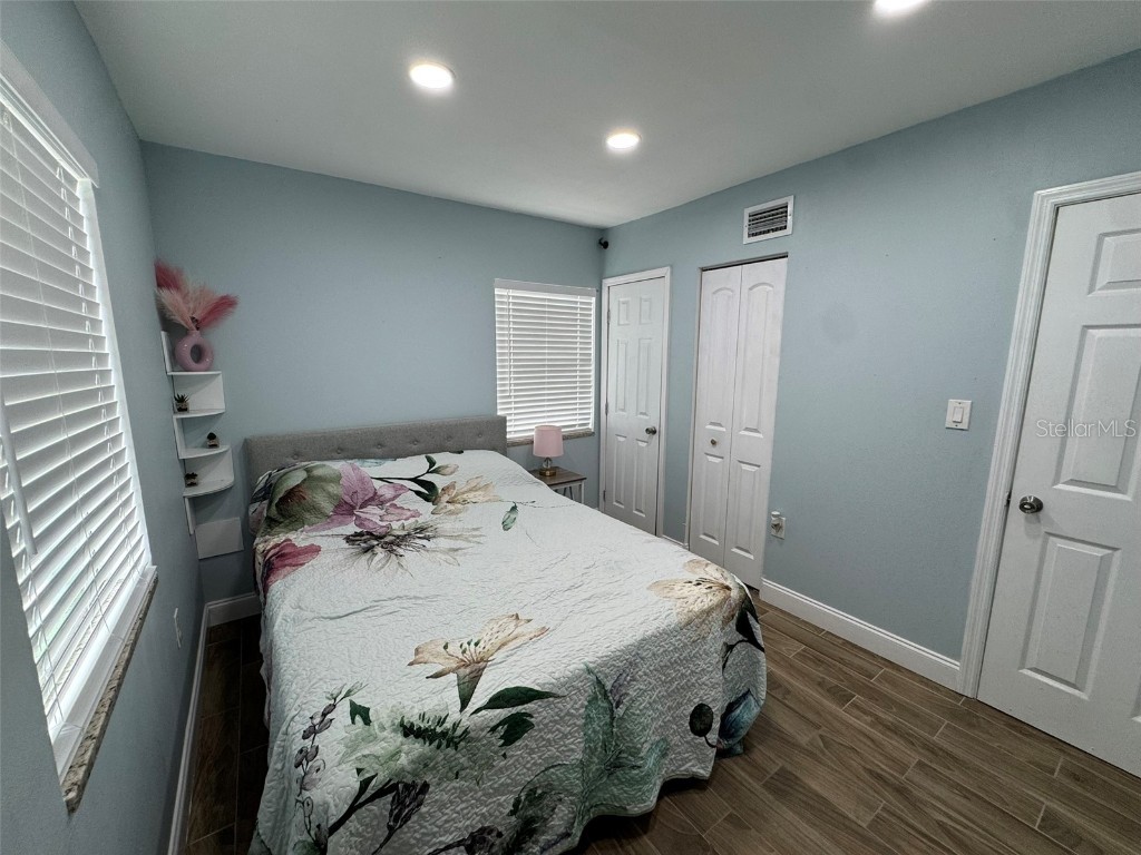 7050 48th Street N Pinellas Park FL 33781 TB8455204 image15