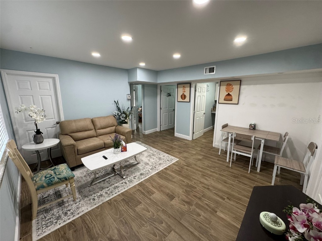 7050 48th Street N Pinellas Park FL 33781 TB8455204 image20