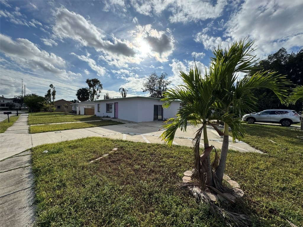7050 48th Street N Pinellas Park FL 33781 TB8455204 image23