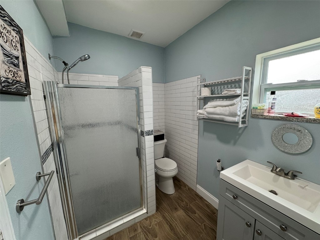 7050 48th Street N Pinellas Park FL 33781 TB8455204 image7