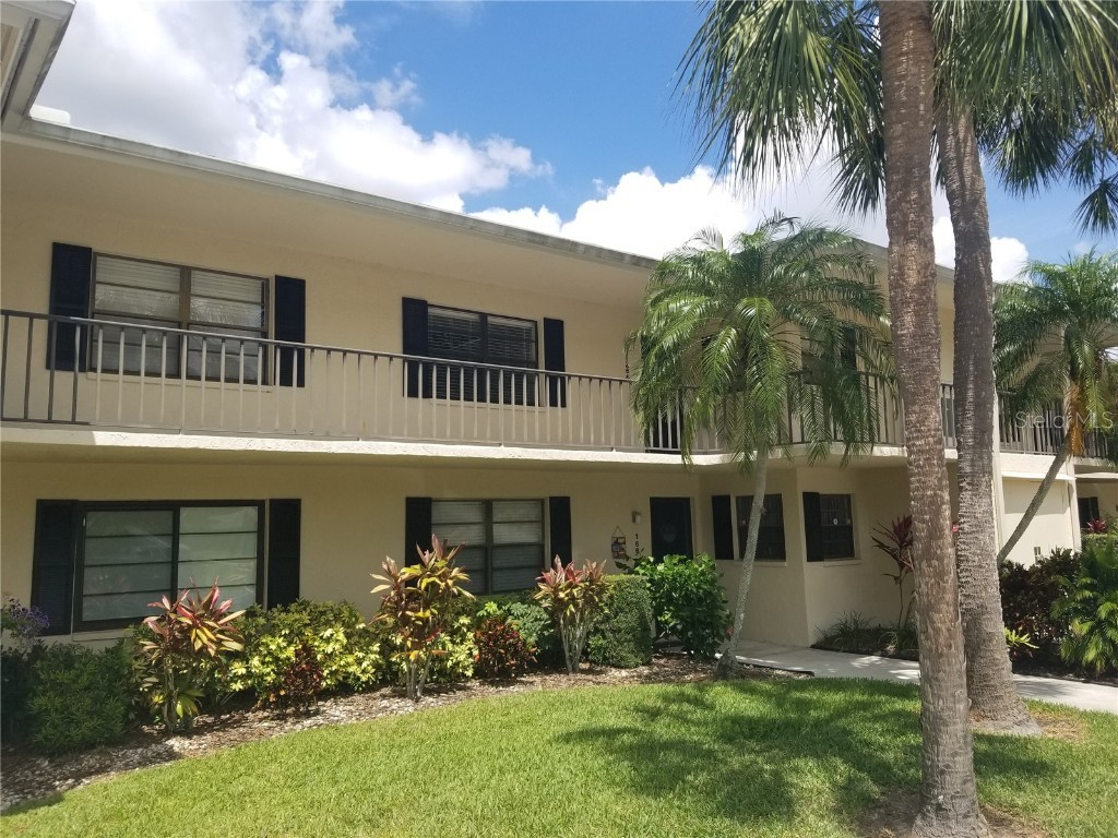 7050 Fairway Bend Lane #266 Sarasota FL 34243 A4571680 image1