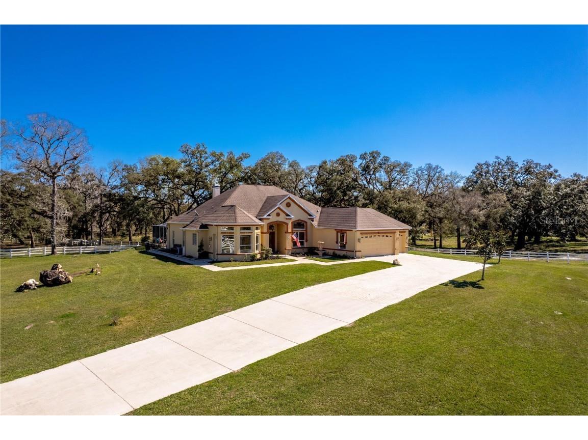 7050 Quarterhorse Lane Brooksville FL 34604 W7852759 image1