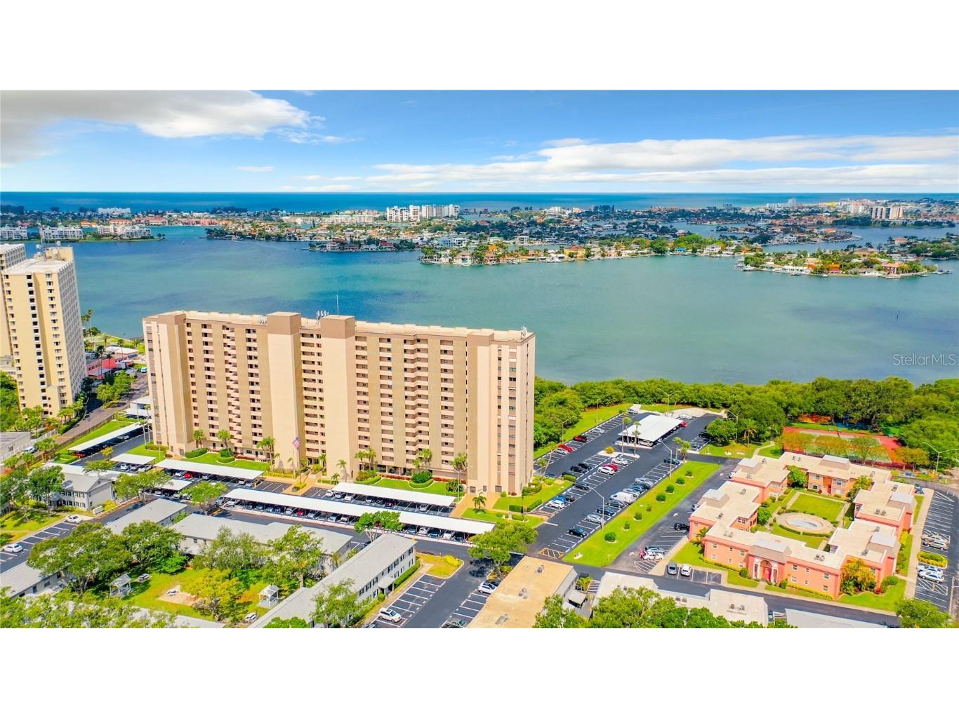 7050 Sunset Drive S #1502 South Pasadena FL 33707 U8202554 image1