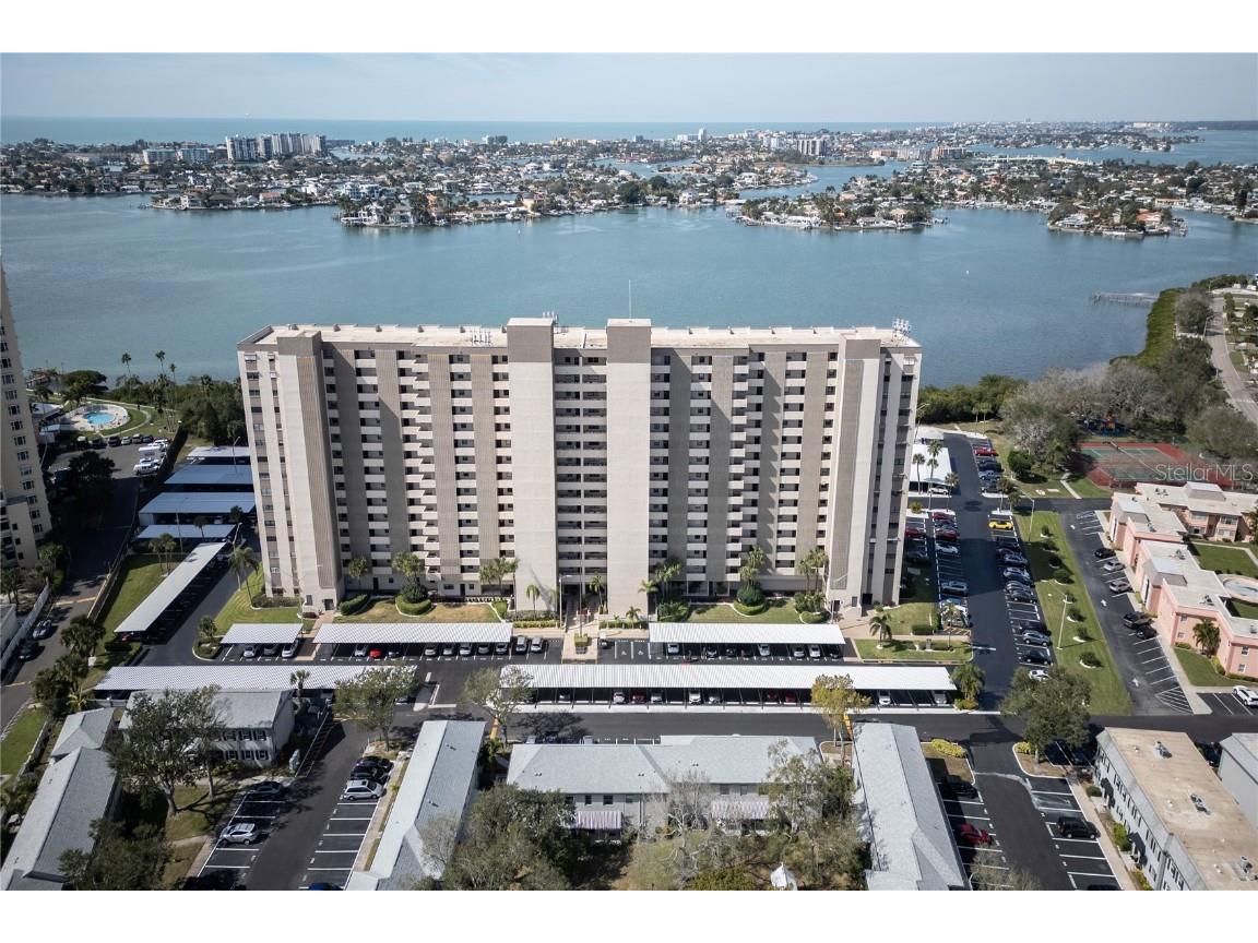 7050 Sunset Drive S #905 South Pasadena FL 33707 U8229346 image1