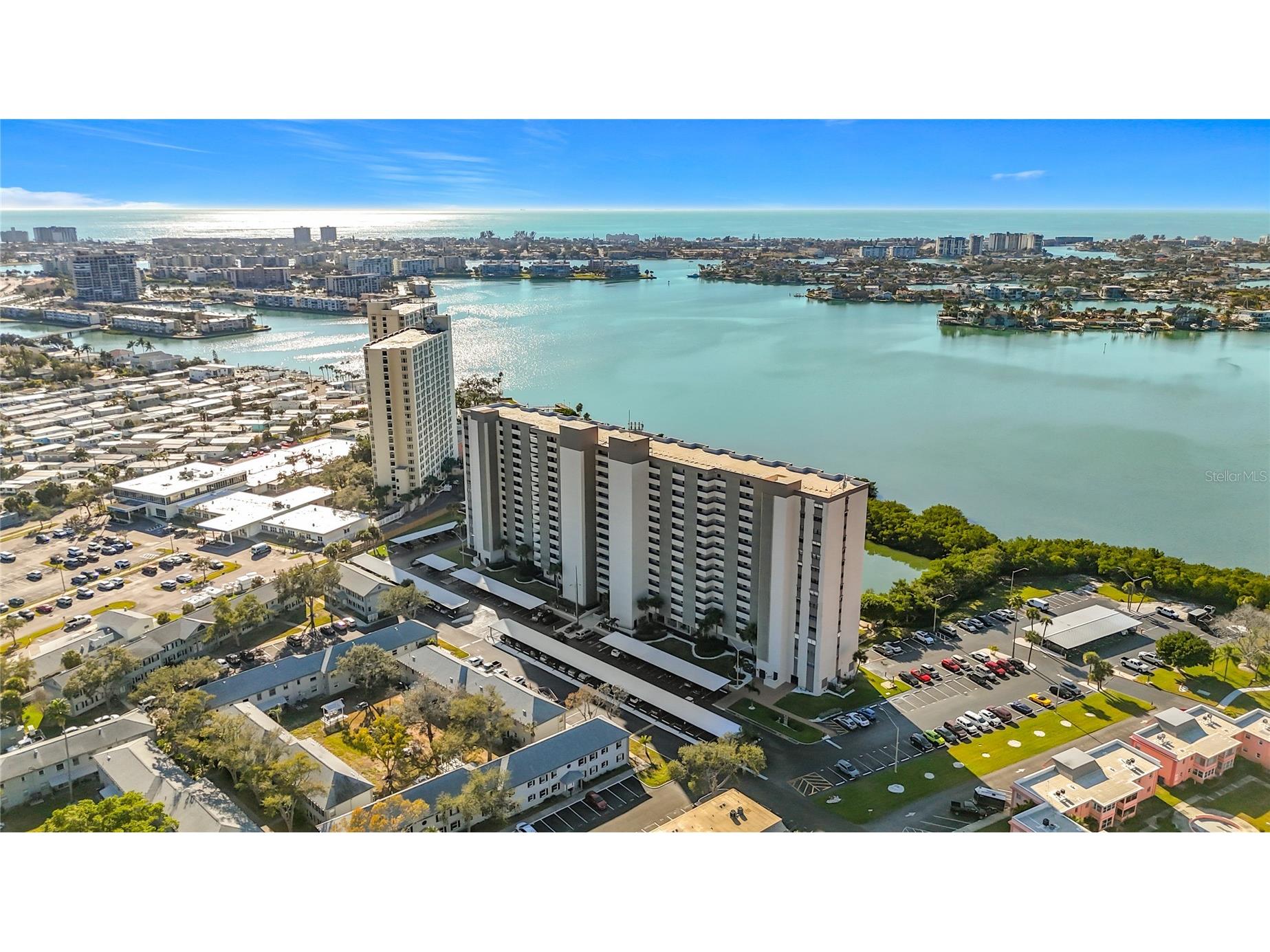 7050 Sunset Drive S #912 South Pasadena FL 33707 - BOCA CIEGA BAY A4679807 image4