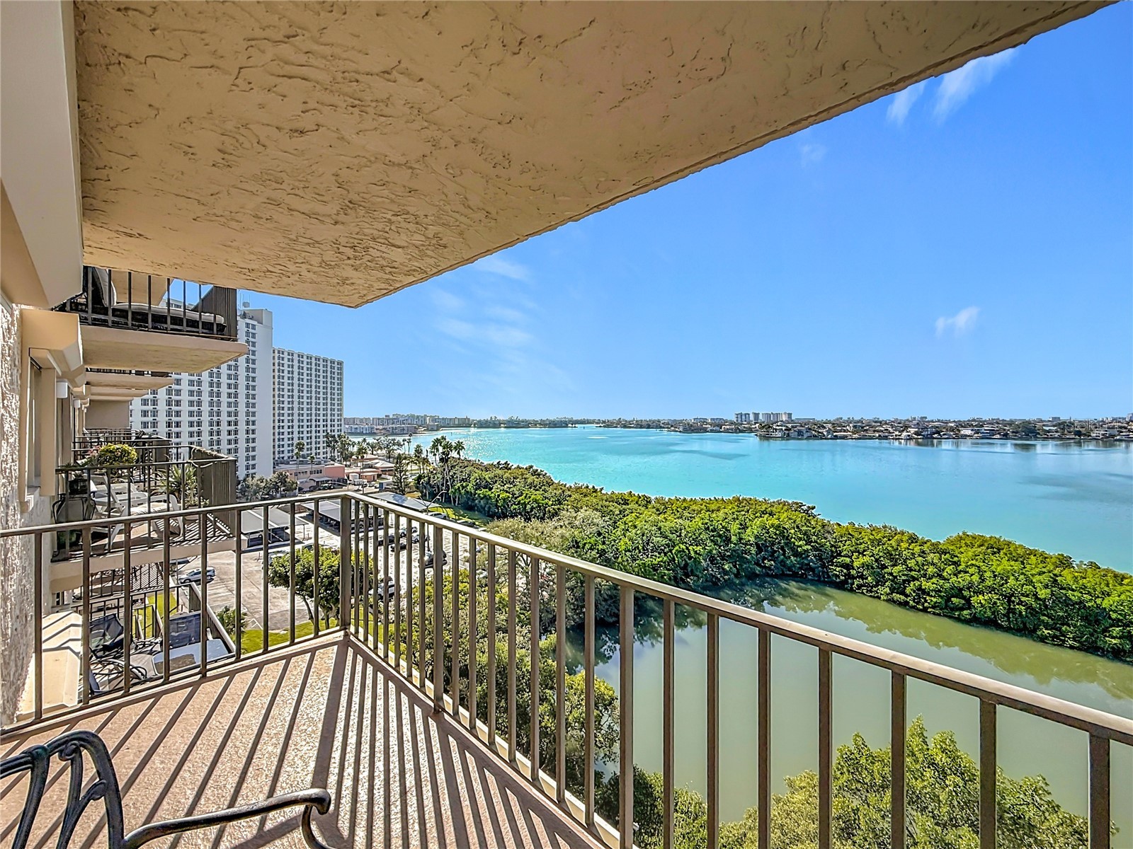 7050 Sunset Drive S #912 South Pasadena FL 33707 - BOCA CIEGA BAY A4679807 image40