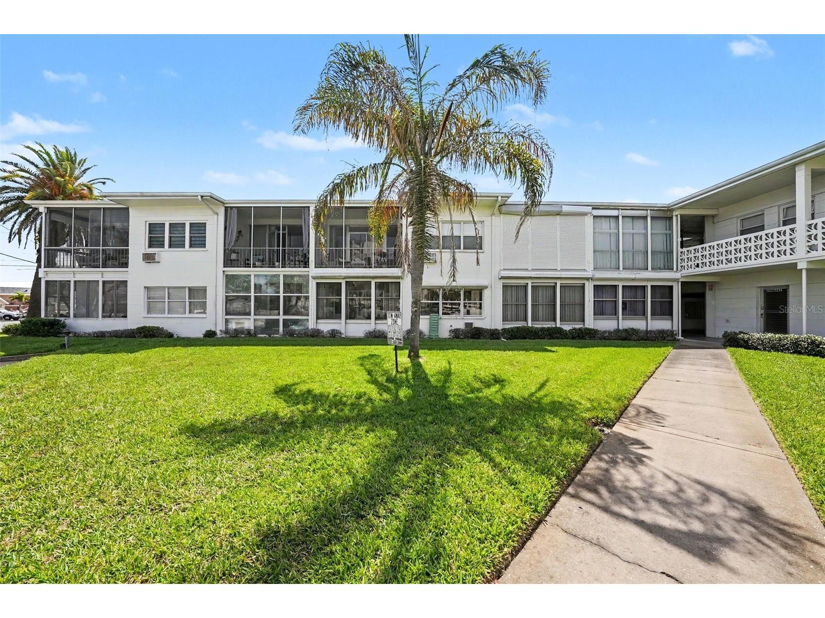 7050 Sunset Way #11 Saint Pete Beach FL 33706 TB8513318 image1
