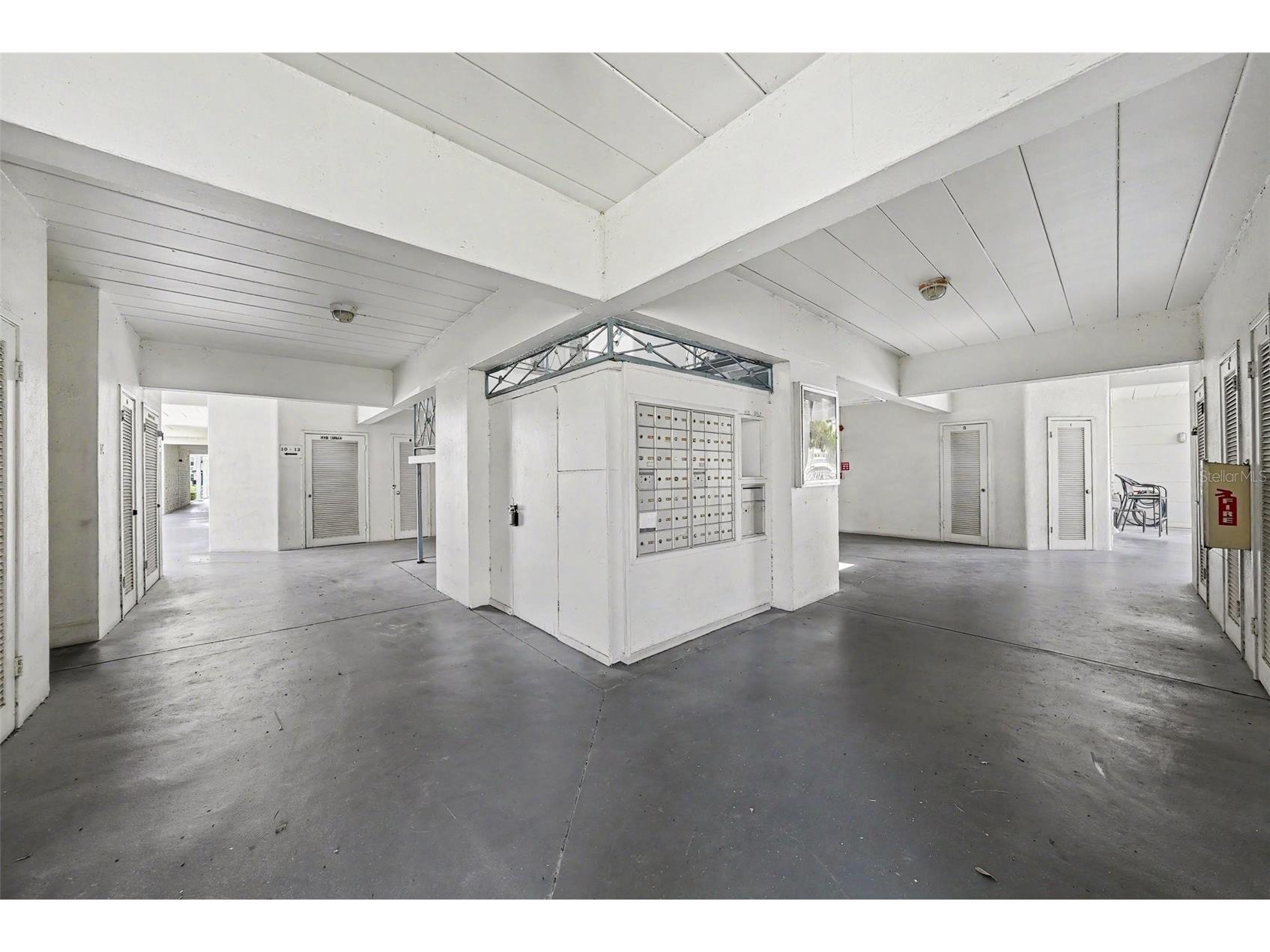 7050 Sunset Way #11 Saint Pete Beach FL 33706 TB8513318 image21
