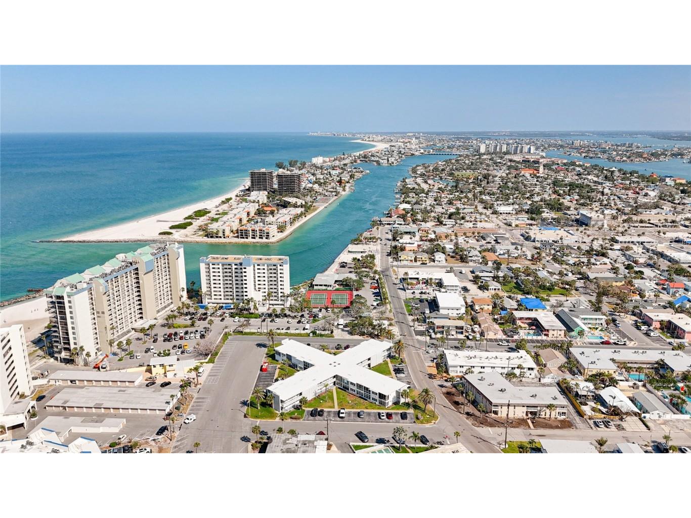 7050 Sunset Way #22 Saint Pete Beach FL 33706 TB8377844 image33