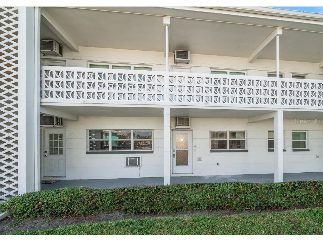 7050 Sunset Way #6 Saint Pete Beach FL 33706 O6364224 image3