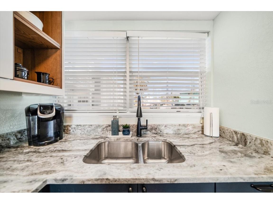 7050 Sunset Way #6 Saint Pete Beach FL 33706 O6364224 image9