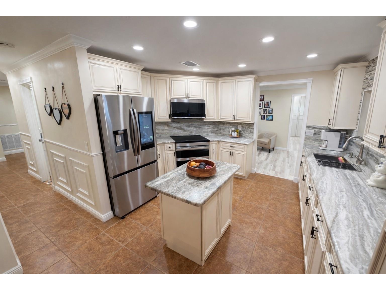 7051 Lexington Cir Brooksville FL 34602 TB8493613 image12