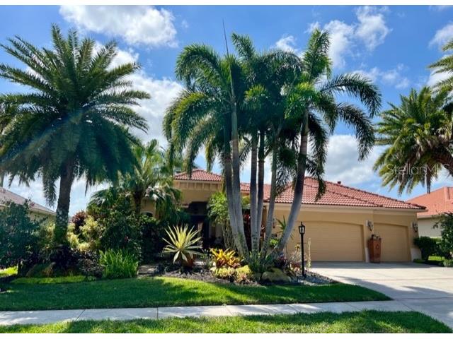 7052 Treymore Court Sarasota FL 34243 A4562601 image1