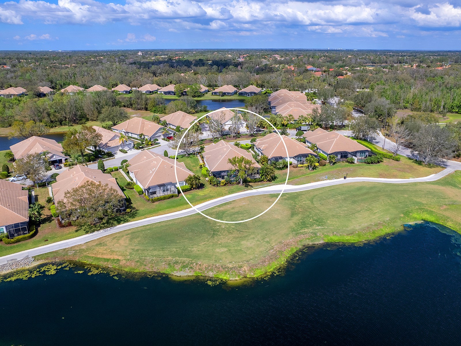 7052 Woodmore Terrace Lakewood Ranch FL 34202 A4679114 image39