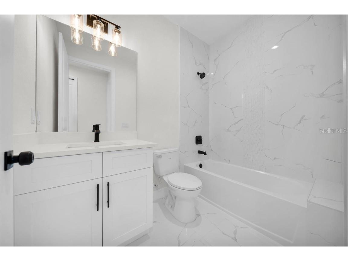 7054 Rosemont Drive Englewood FL 34224 TB8388852 image30