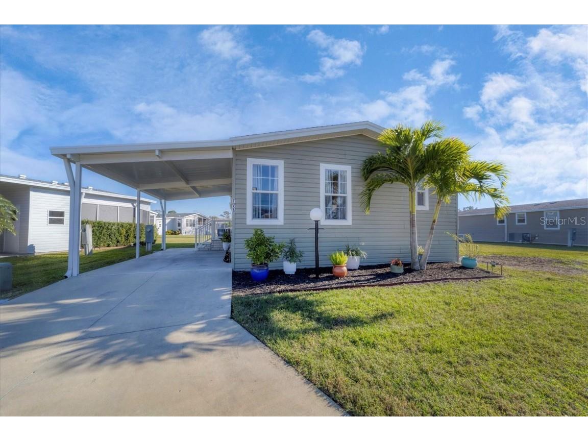 7055 35th Street E Ellenton FL 34222 A4597825 image1