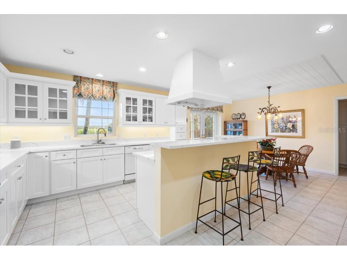 7056 Hawks Harbor Circle Bradenton FL 34207 A4636731 image10