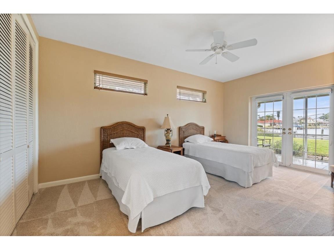 7056 Hawks Harbor Circle Bradenton FL 34207 A4636731 image38