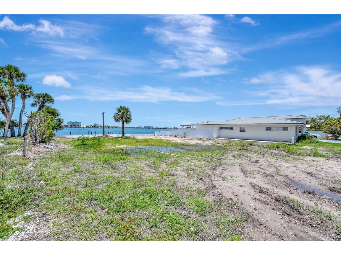 7056 S Shore Drive S Saint Petersburg FL 33707 - BOCA CIEGA BAY TB8398047 image8