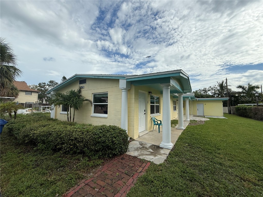 7057 Sunset Drive S #1 South Pasadena FL 33707 TB8421500 image2