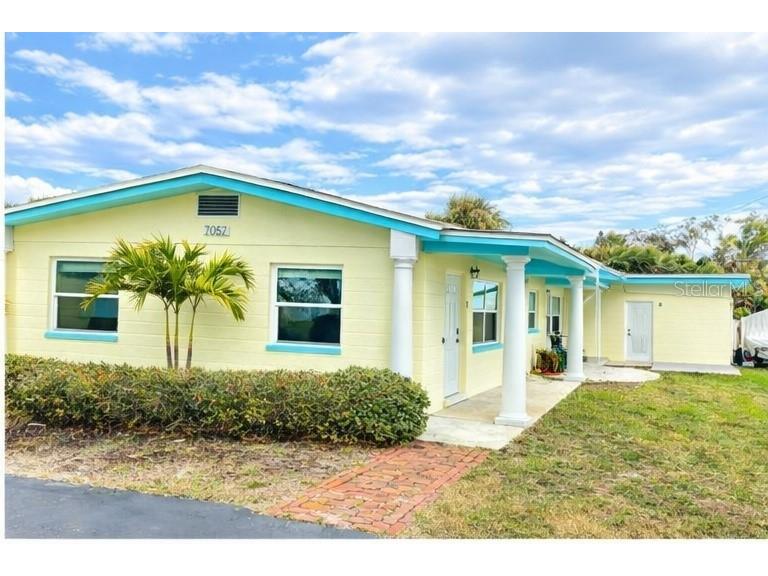 7057 Sunset Drive South Pasadena FL 33707 TB8465363 image1