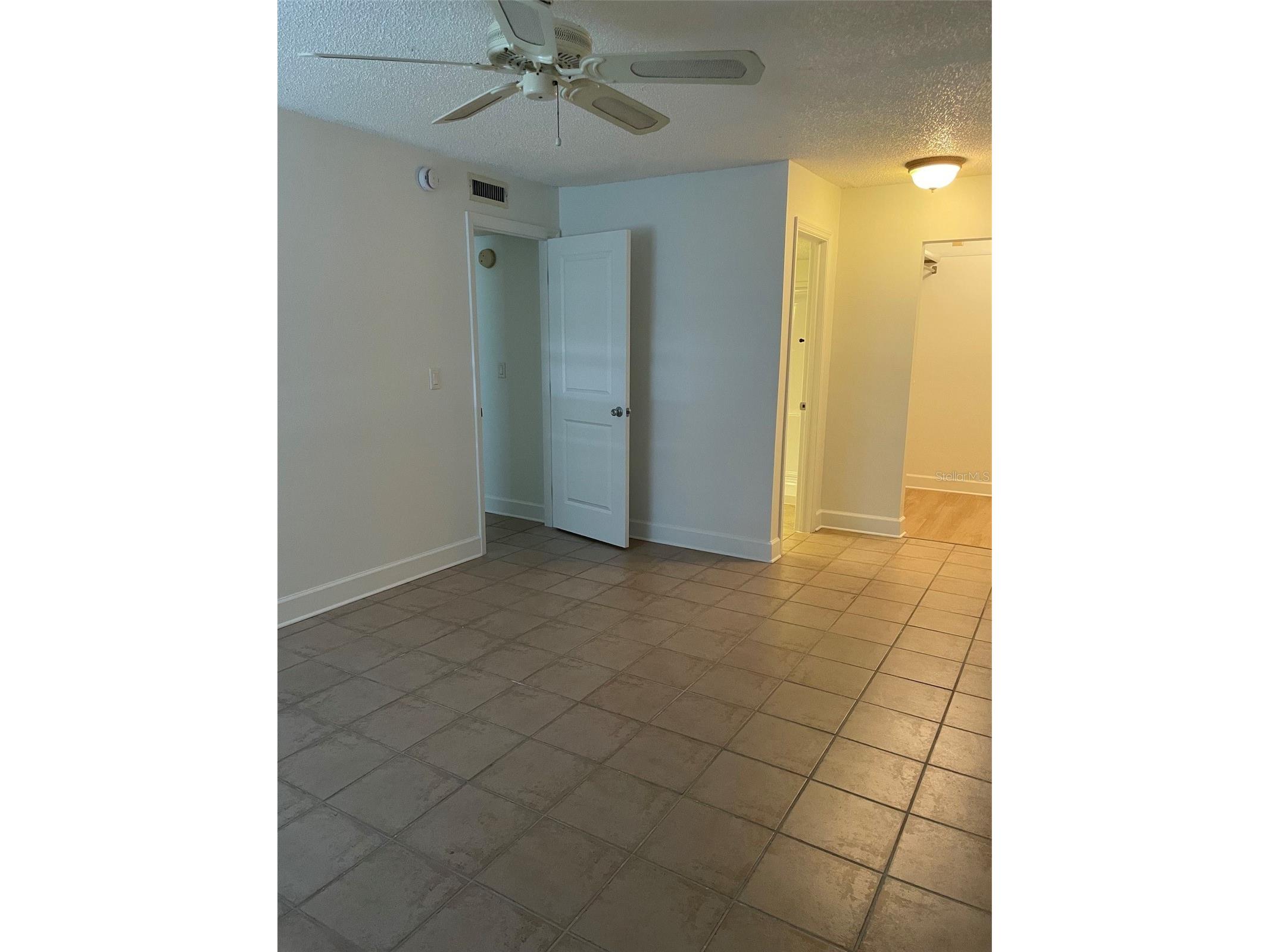 706 115th #2401 Saint Petersburg FL 33716 TB8506501 image18
