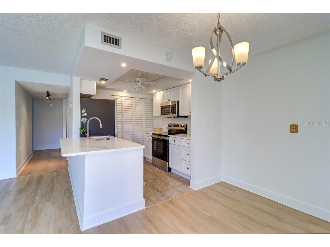 706 115th Avenue N #2401 Saint Petersburg FL 33716 TB8441873 image10