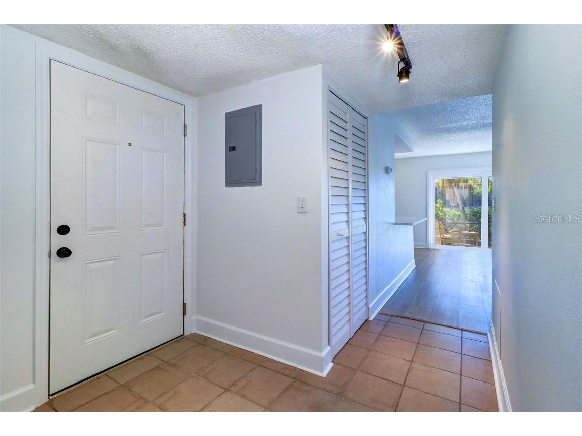 706 115th Avenue N #2401 Saint Petersburg FL 33716 TB8441873 image3