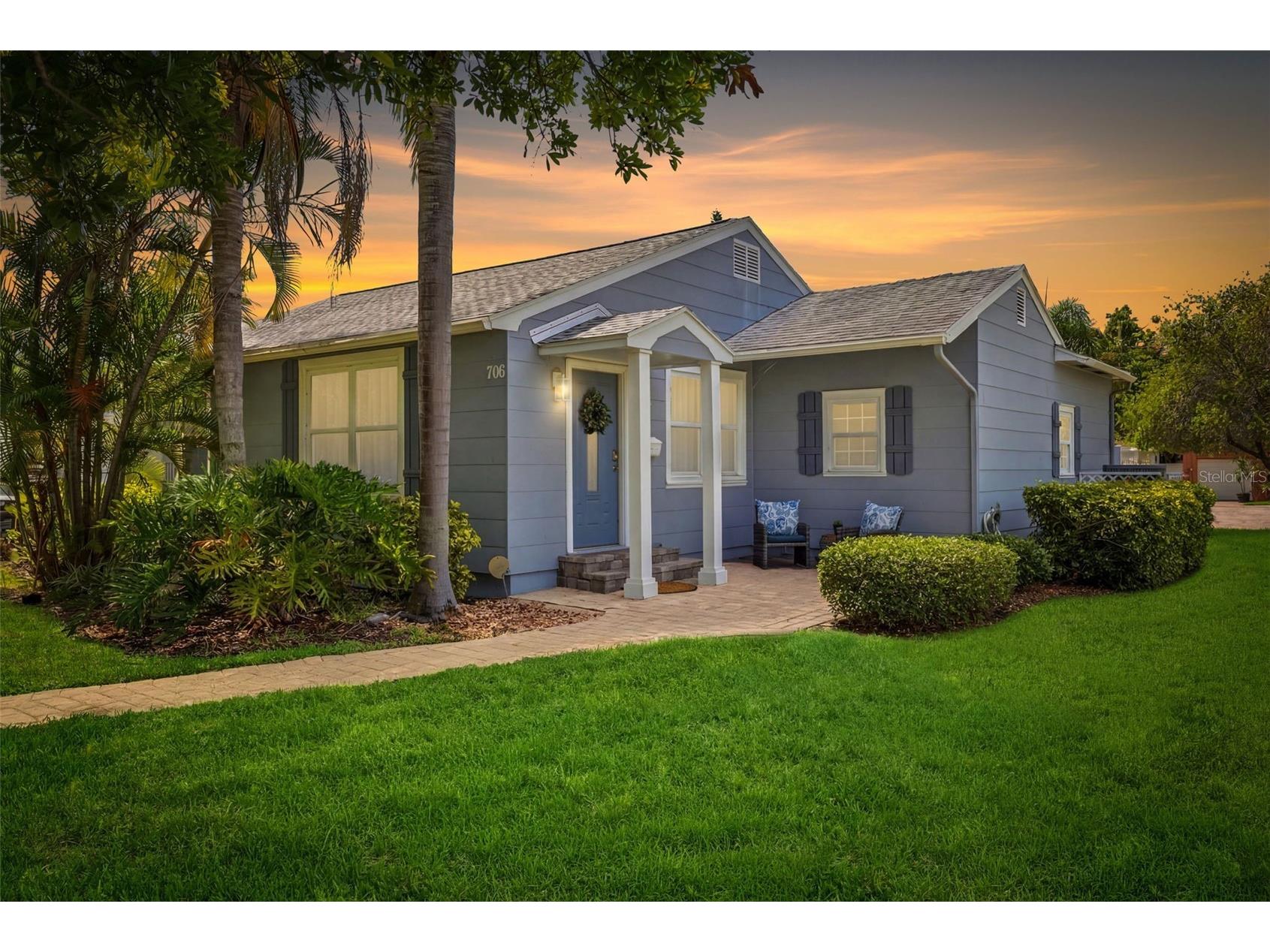 706 39th Avenue NE Saint Petersburg FL 33703 TB8507313 image1