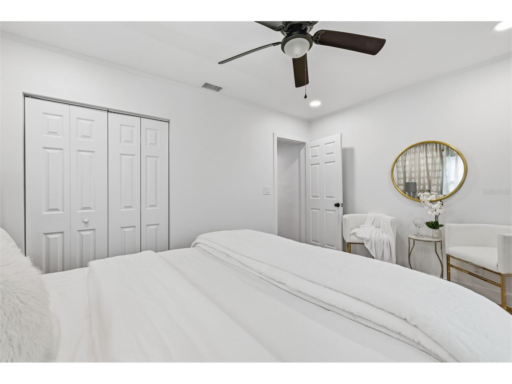 706 39th Avenue NE Saint Petersburg FL 33703 TB8507313 image16