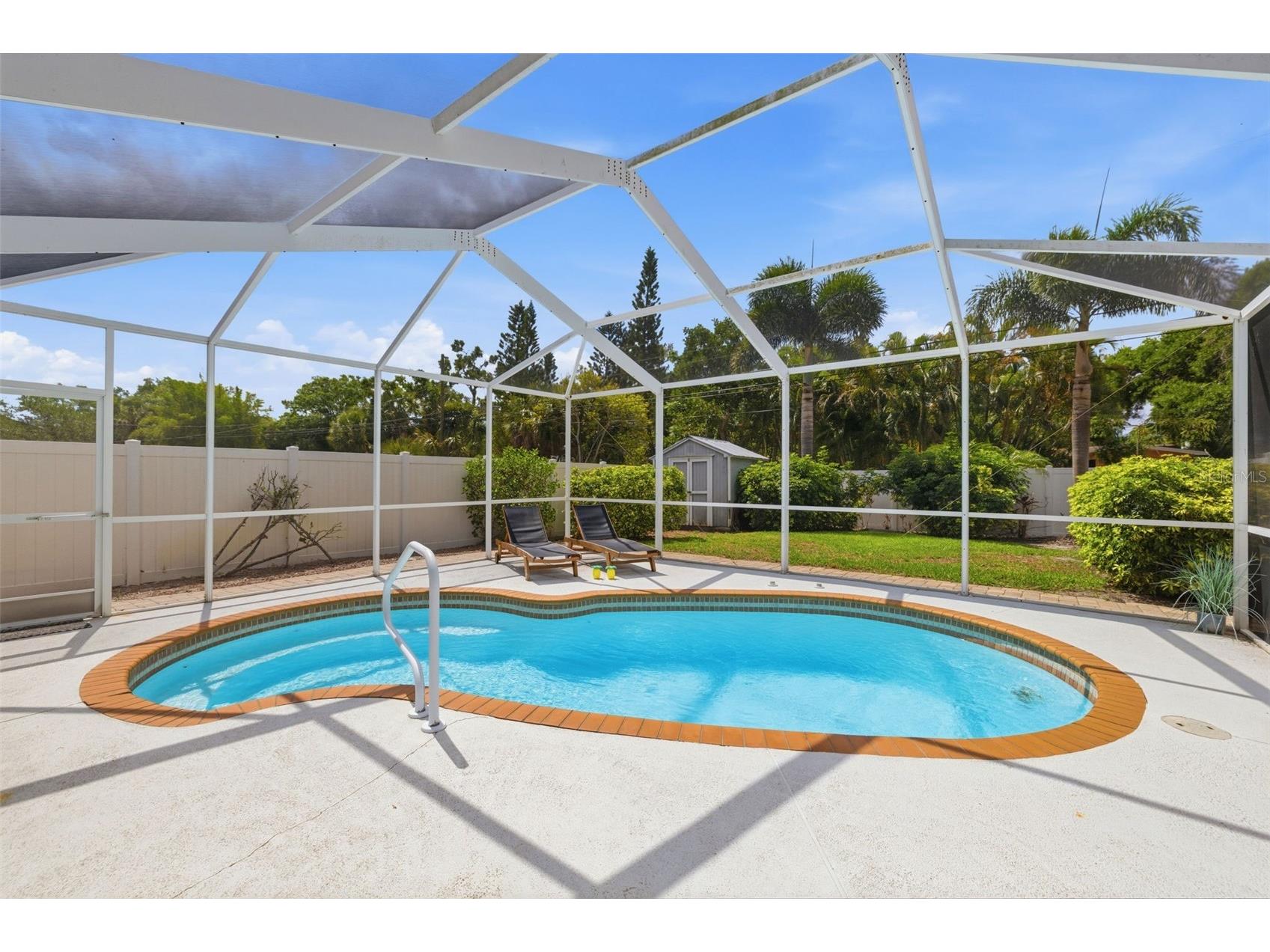 706 39th Avenue NE Saint Petersburg FL 33703 TB8507313 image24