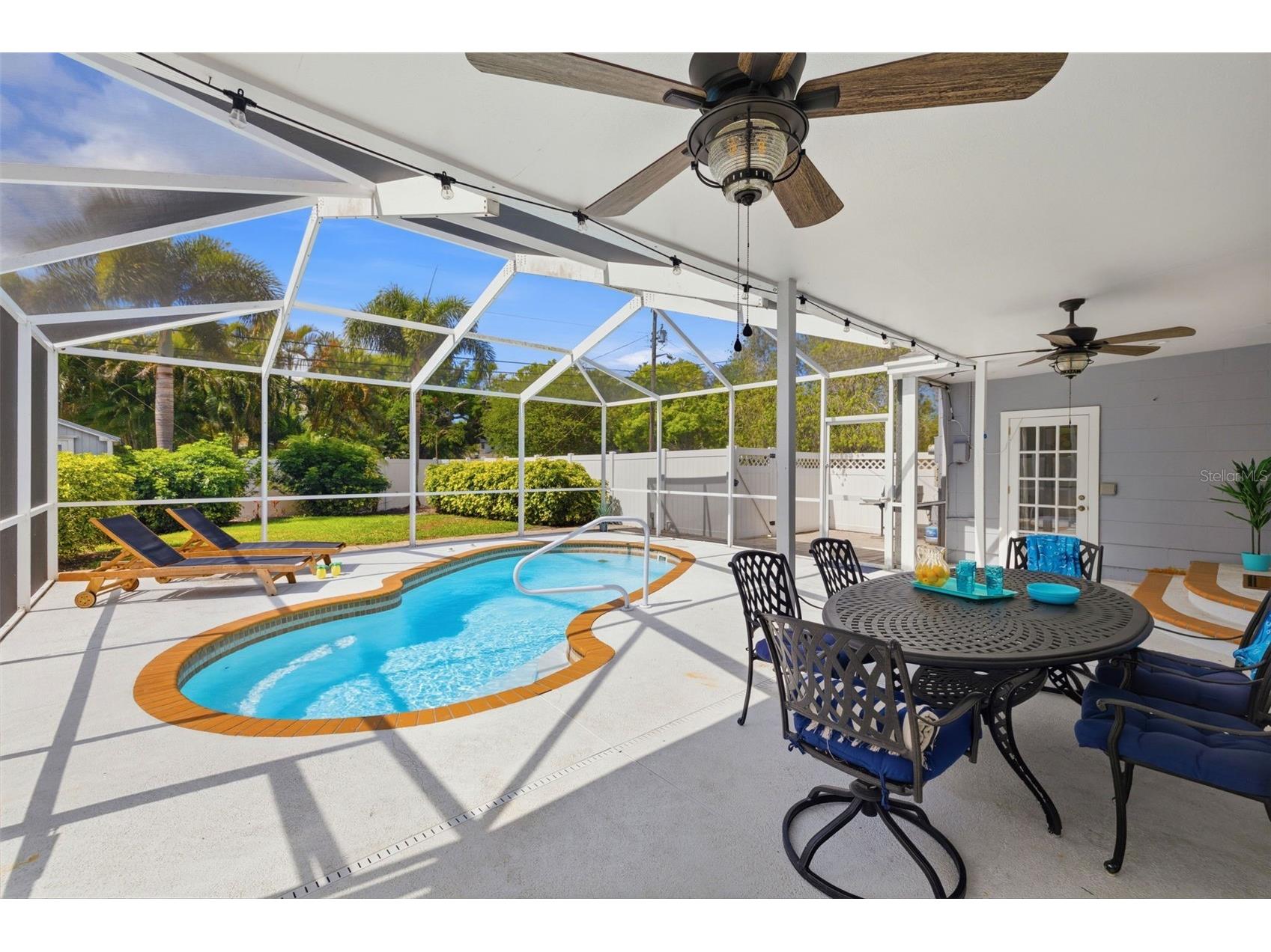 706 39th Avenue NE Saint Petersburg FL 33703 TB8507313 image25
