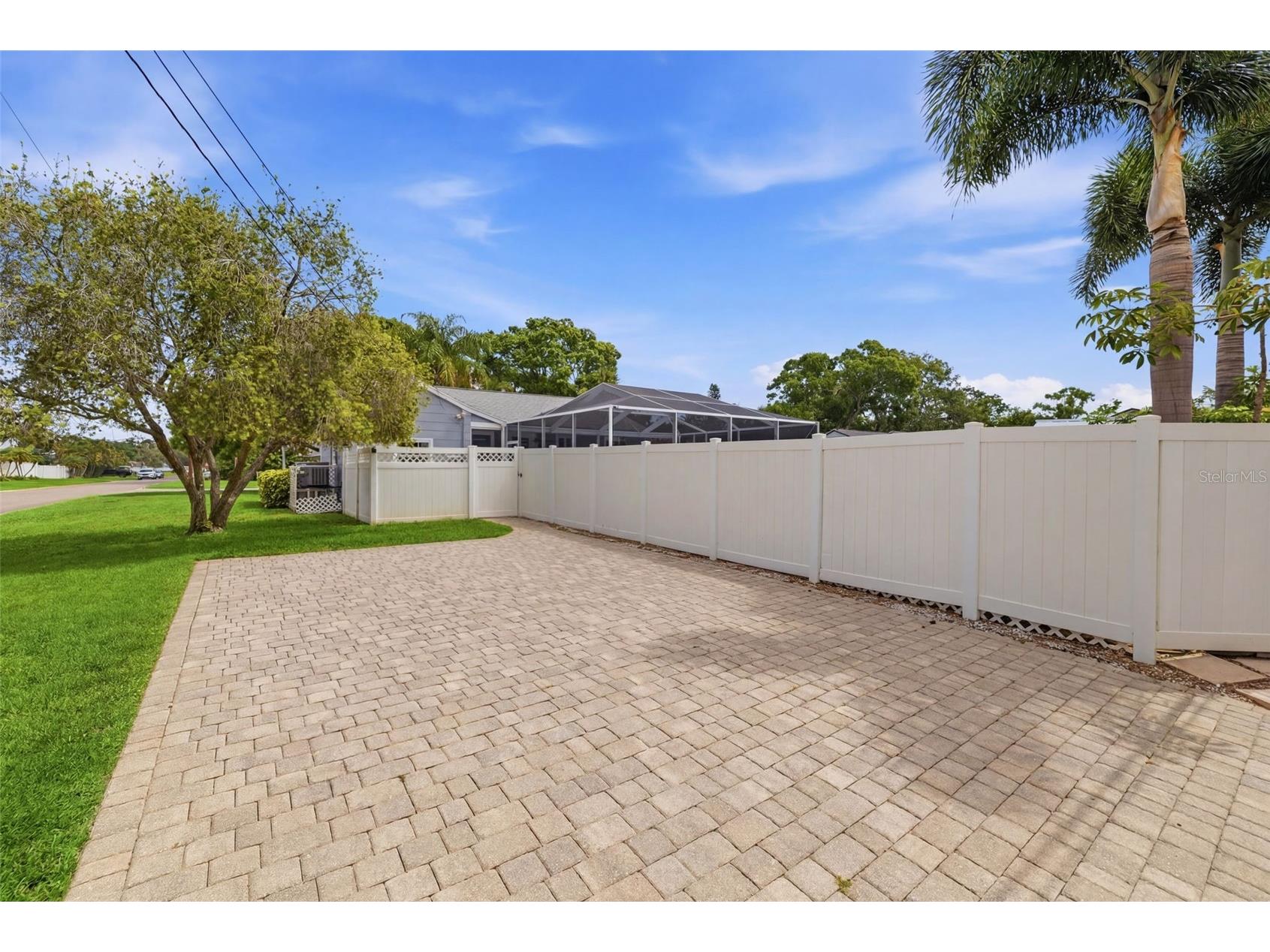 706 39th Avenue NE Saint Petersburg FL 33703 TB8507313 image29