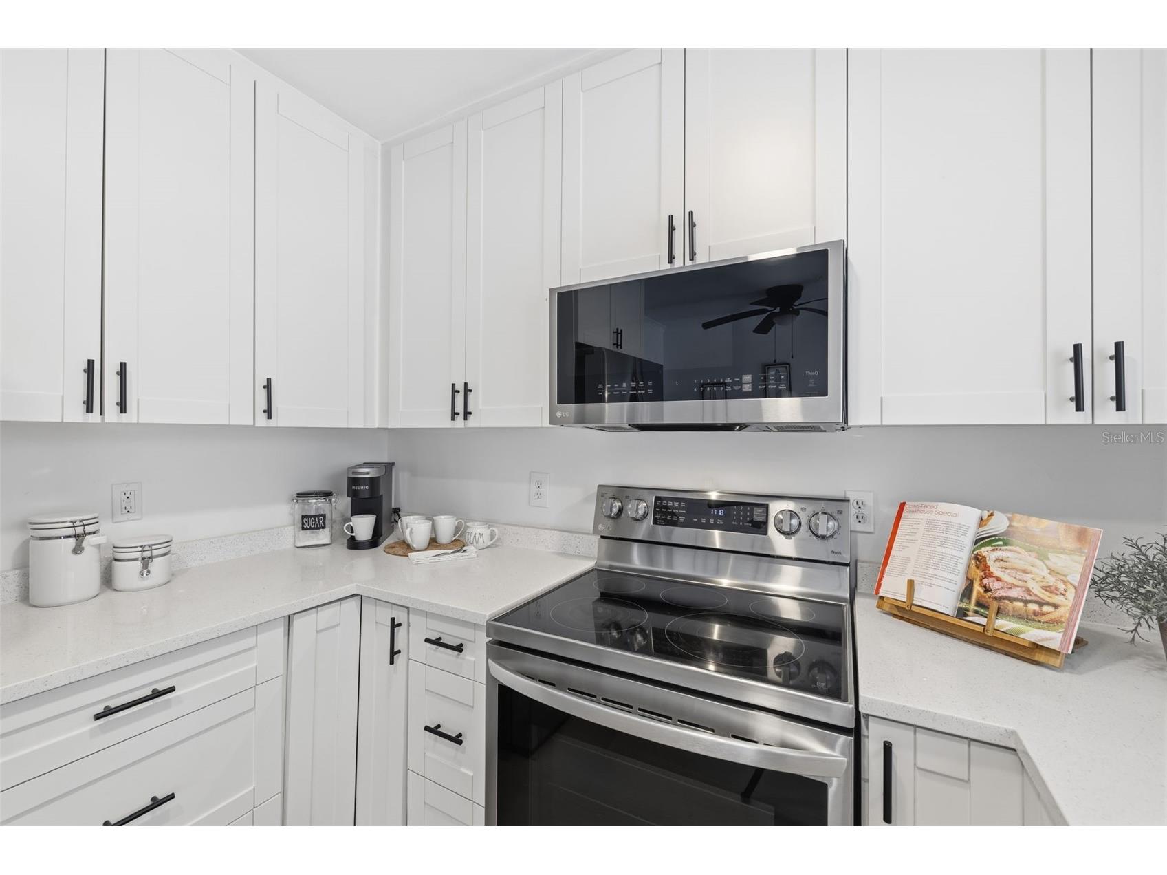 706 39th Avenue NE Saint Petersburg FL 33703 TB8507313 image9