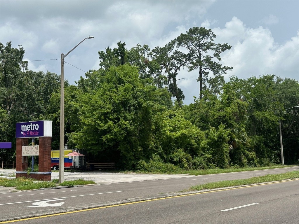 706/720 NW 13th Street Gainesville FL 32601 GC531532 image5