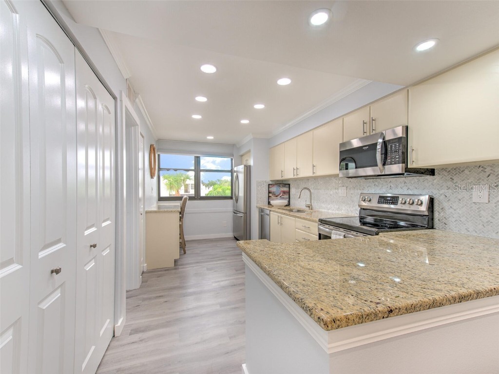 706 Bayport Way #706 Longboat Key FL 34228 - GULF OF MEXICO T3488636 image6