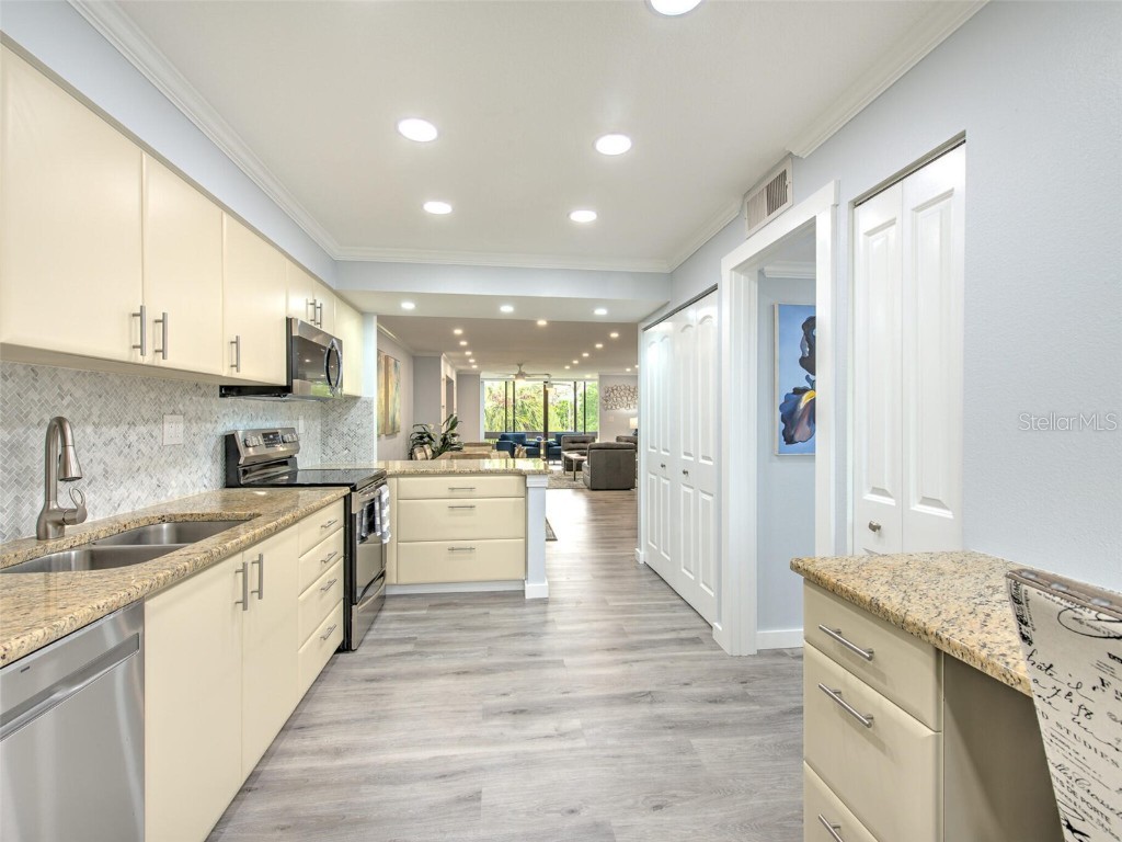 706 Bayport Way #706 Longboat Key FL 34228 - GULF OF MEXICO T3488636 image7