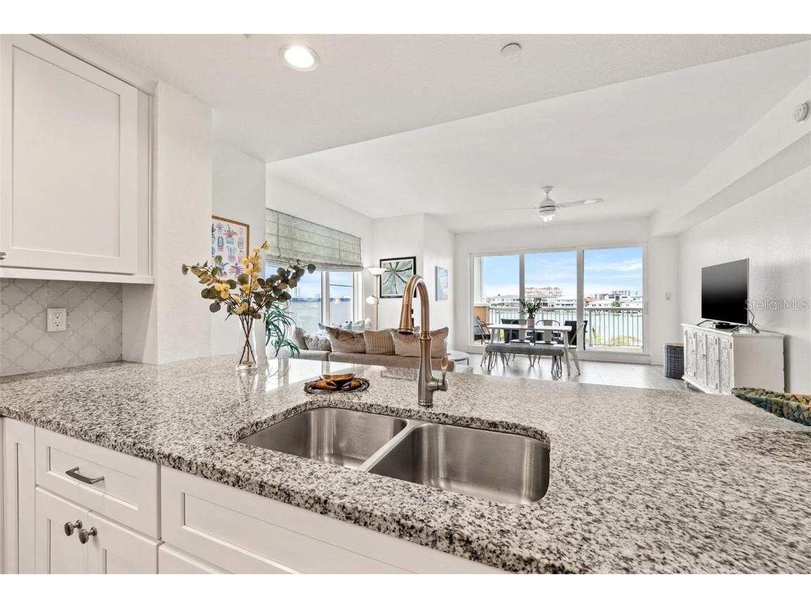 706 Bayway Boulevard #301 Clearwater Beach FL 33767 TB8426300 image19