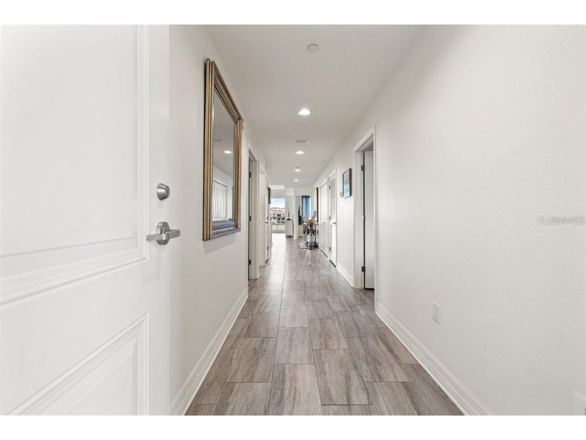 706 Bayway Boulevard #301 Clearwater Beach FL 33767 TB8426300 image22