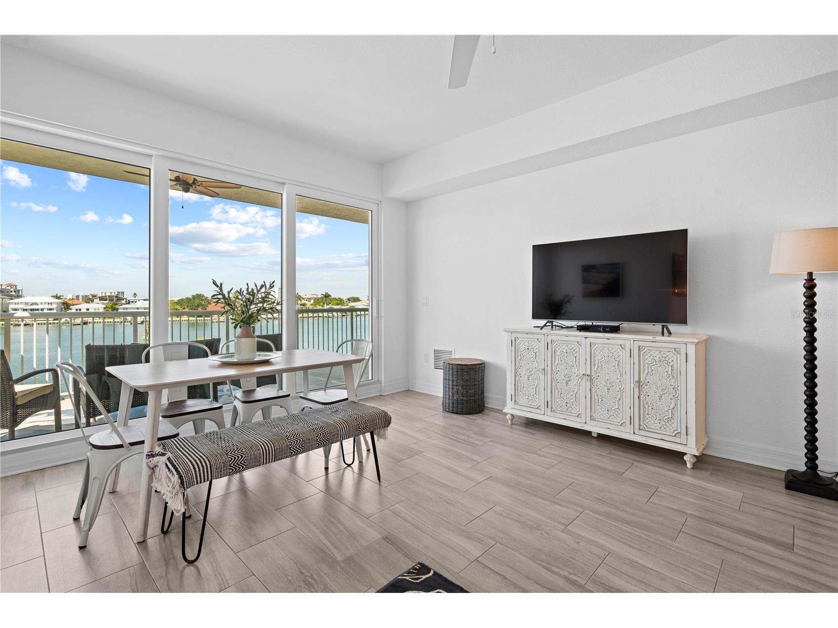 706 Bayway Boulevard #301 Clearwater Beach FL 33767 TB8496829 image6