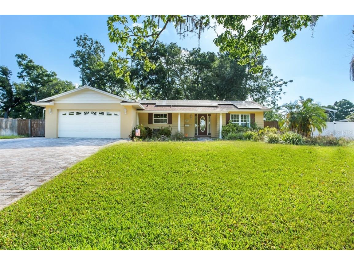 706 E Lakeshore Drive Ocoee FL 34761 O6201718 image1