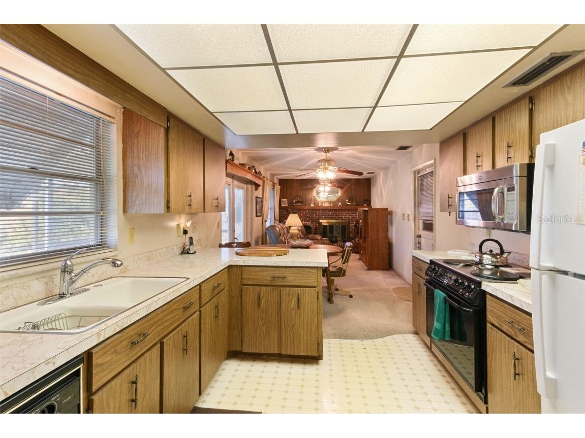 706 Francis Street Kissimmee FL 34741 S5121642 image8