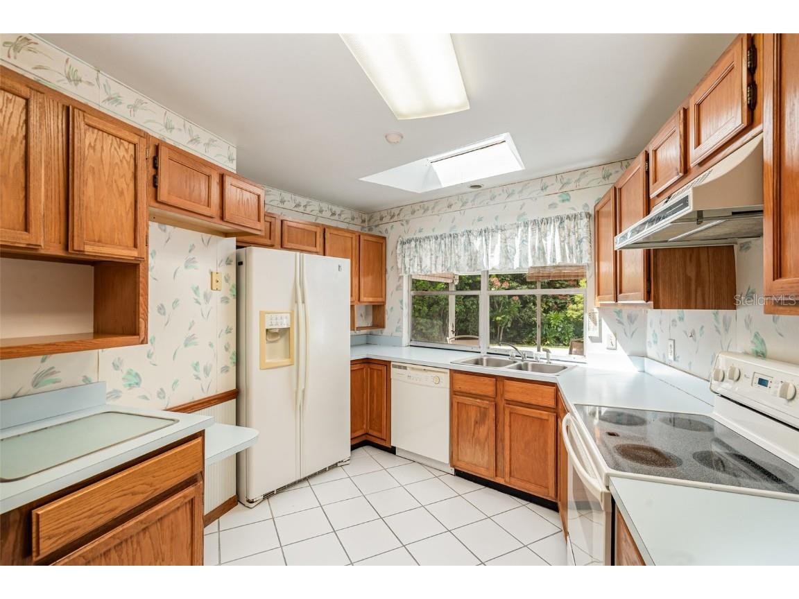 706 Isle Royale Avenue NW Palm Bay FL 32907 O6343794 image11