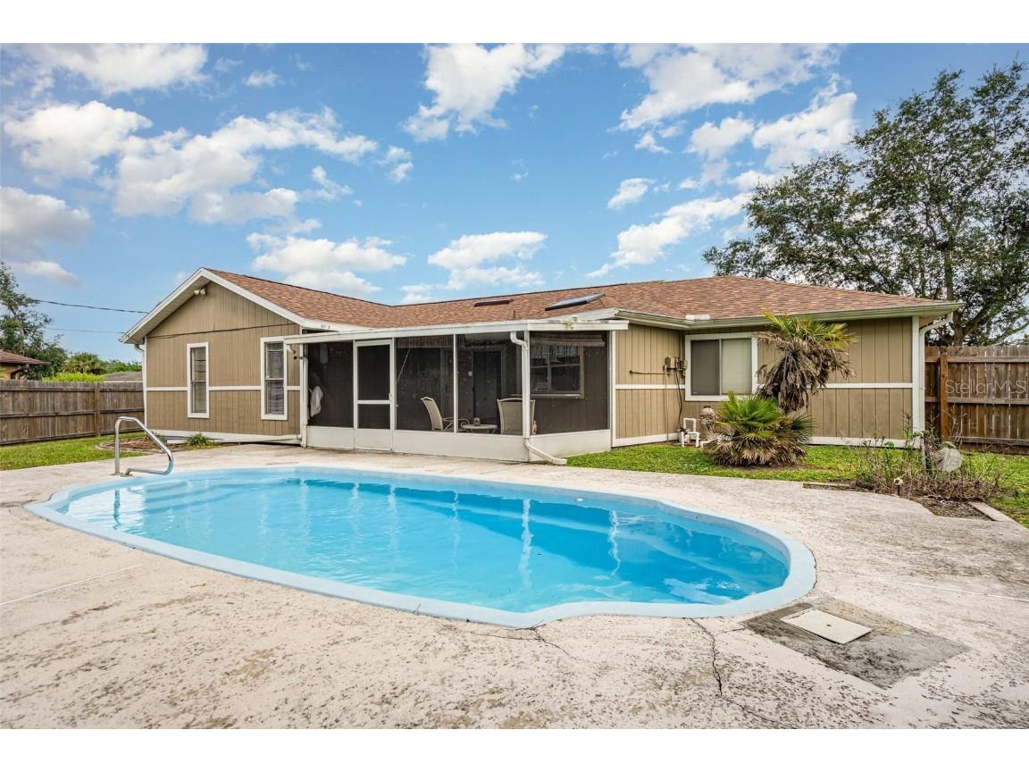 706 Isle Royale Avenue NW Palm Bay FL 32907 O6343794 image24