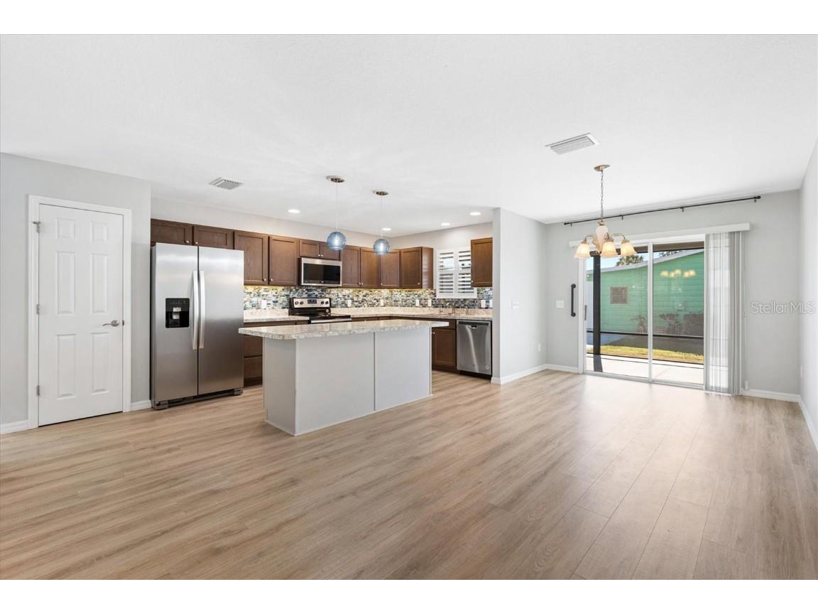 706 Jason Drive Lady Lake FL 32159 OM713337 image8